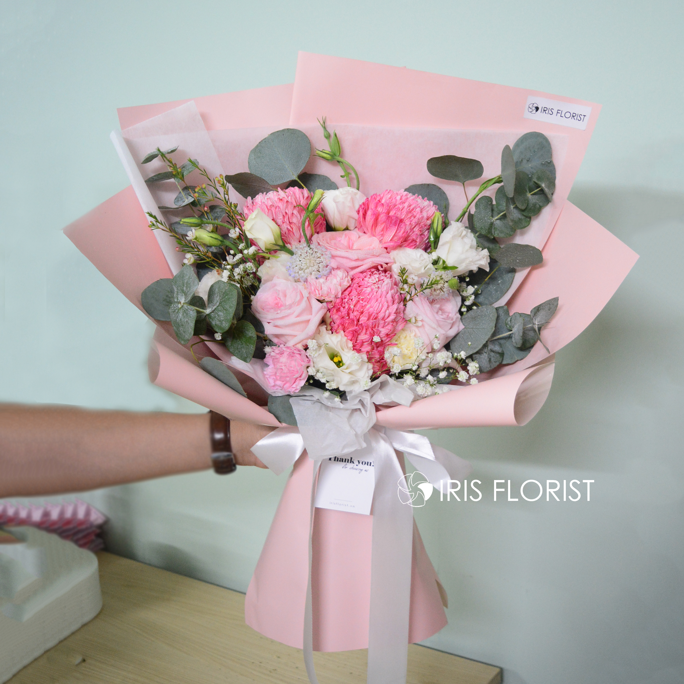 Bó Hoa Cúc Mẫu Đơn - Tone Hồng - Size M - Iris Florist